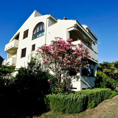 Near The Sea Appartement *